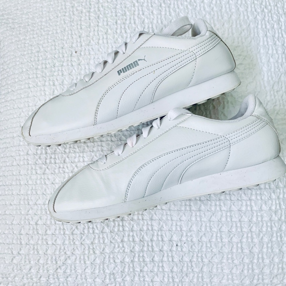 Pumas- Leather- Men’s